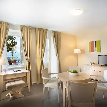 Belvedere - By Liburnia & *